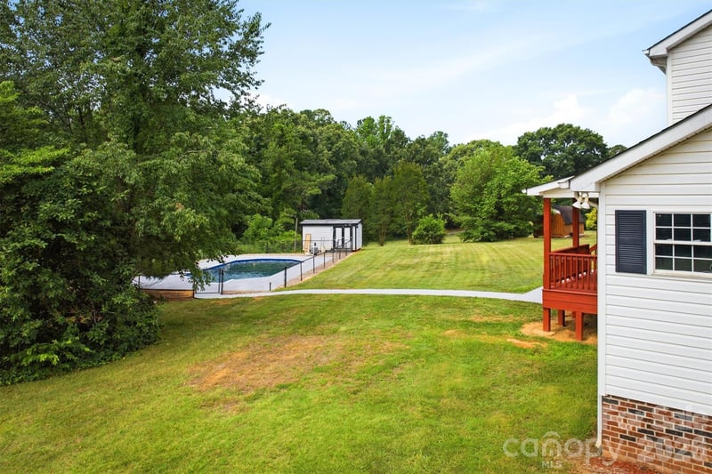 4799 Pleasant View Ln, Catawba, NC 28609