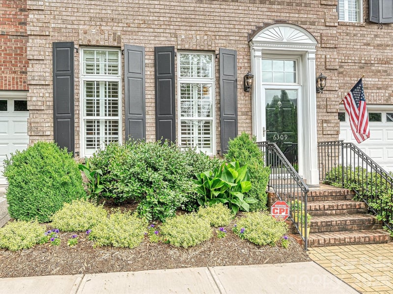 6309 Wakehurst Rd, Charlotte, NC 28226