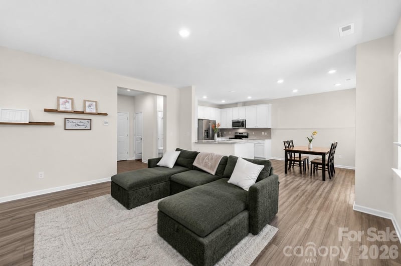13016 Lannister Dr, Charlotte, NC 28278