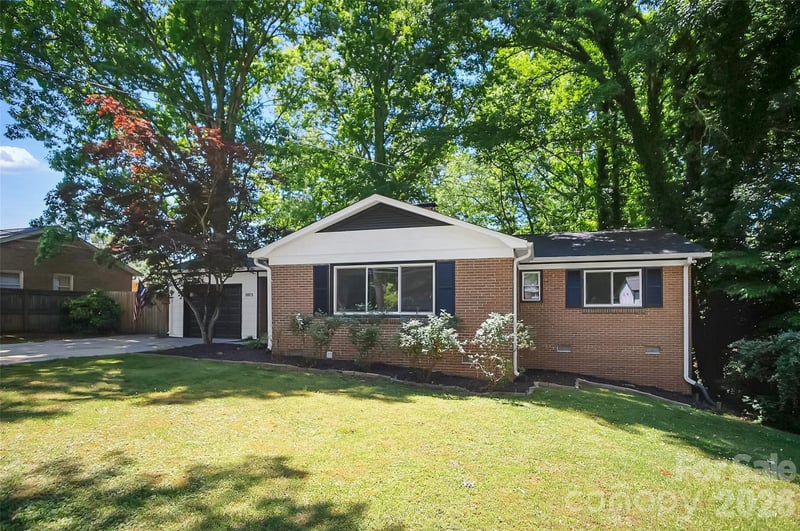 1815 Taylor Dr, Gastonia, NC 28052