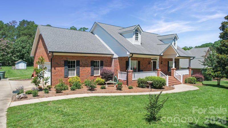 1100 Legacy Lake Dr, Monroe, NC 28110