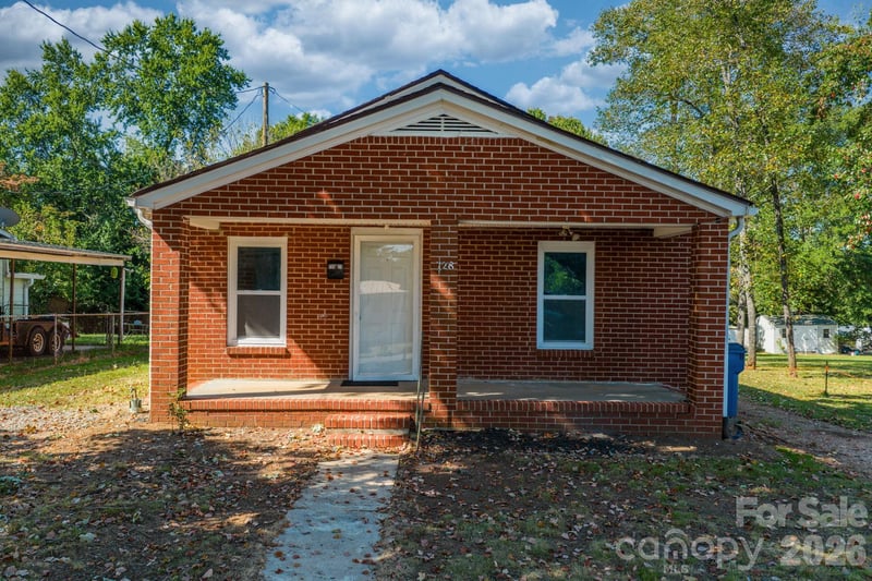 728 21st St, Hickory, NC 28602
