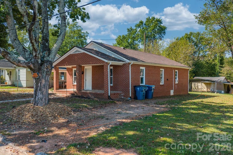 728 21st St, Hickory, NC 28602