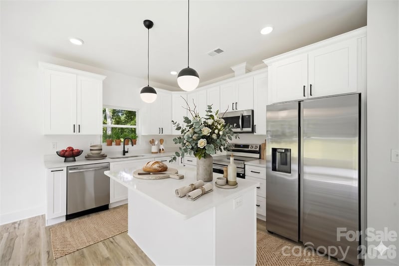 3264 Fairview Dr, Gastonia, NC 28052