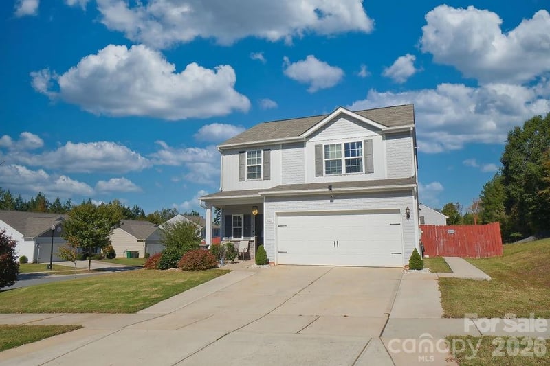 9728 Crooms Ct, Charlotte, NC 28215