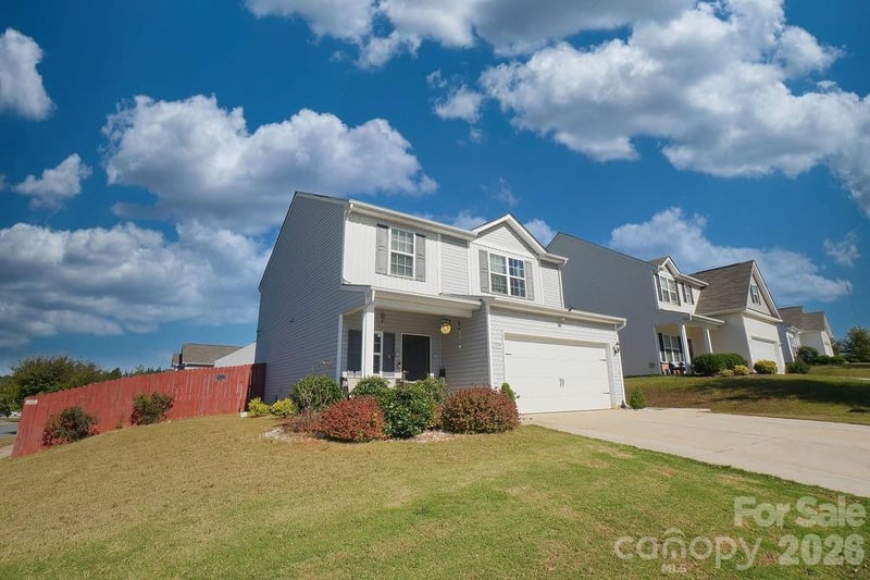 9728 Crooms Ct, Charlotte, NC 28215