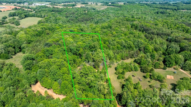 00 Stikeleather Rd, Hiddenite, NC 28636