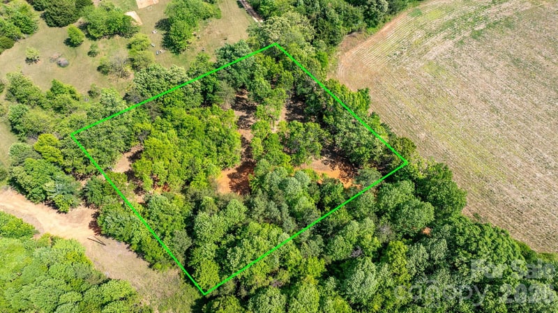 00 Stikeleather Rd, Hiddenite, NC 28636