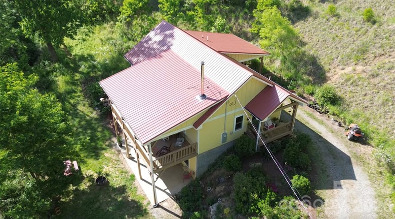 280 Kelses Valley Dr, Mars Hill, NC 28754