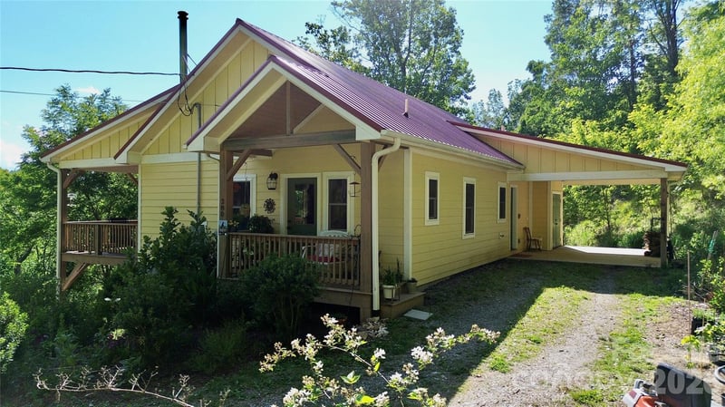 280 Kelses Valley Dr, Mars Hill, NC 28754
