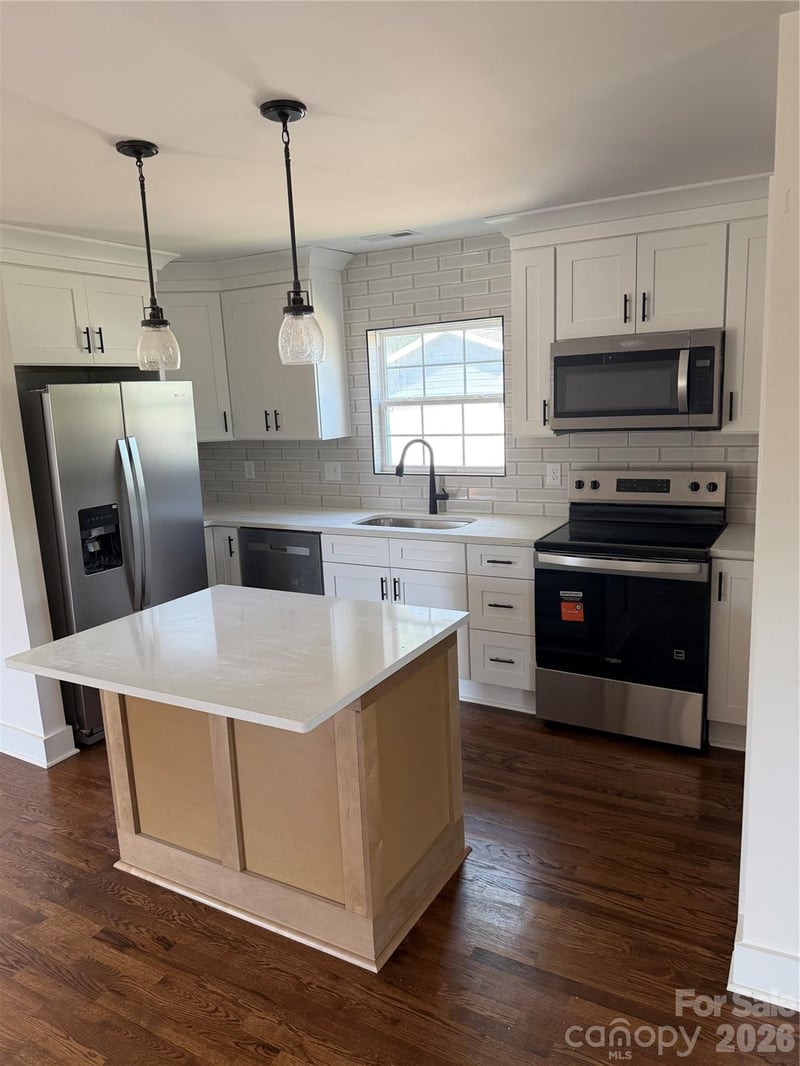 6123 Flay Rd, Cherryville, NC 28021