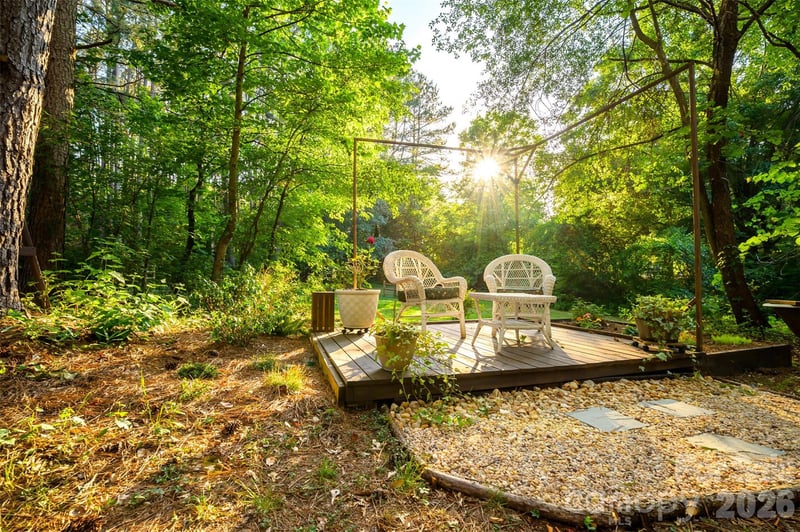 1240 Petes Rd, Lincolnton, NC 28092