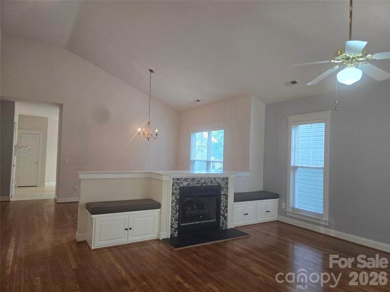 2615 Merion Hills Ct, Charlotte, NC 28269