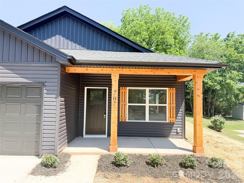 707 Robin Ave, Kannapolis, NC 28081