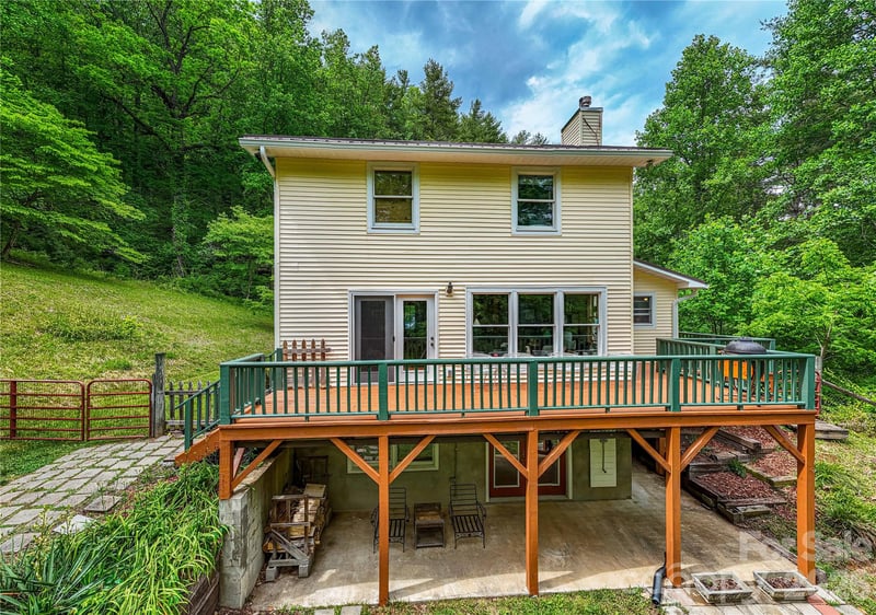 658 Tilley Creek Rd, Cullowhee, NC 28723
