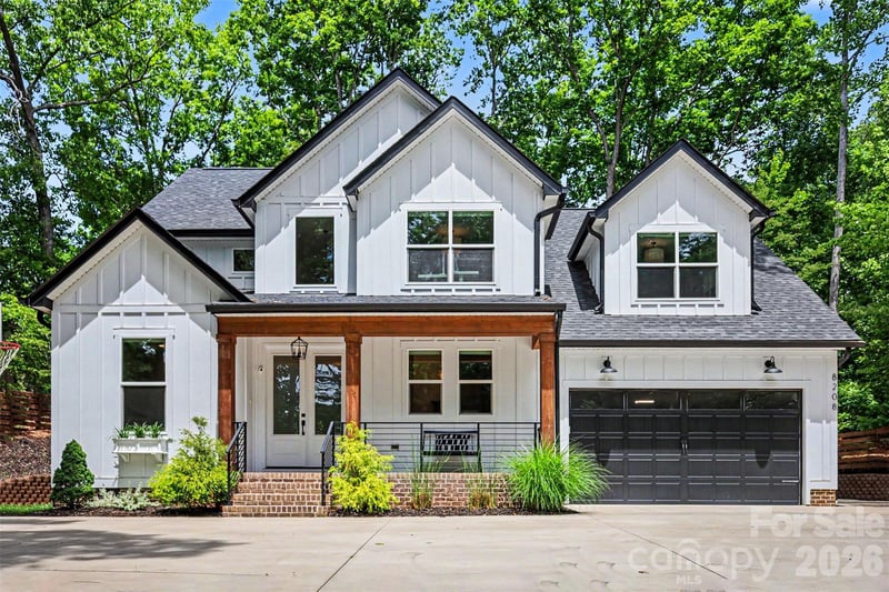 8208 New Town Rd, Waxhaw, NC 28173