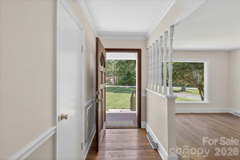 2645 Walker Rd, Matthews, NC 28105