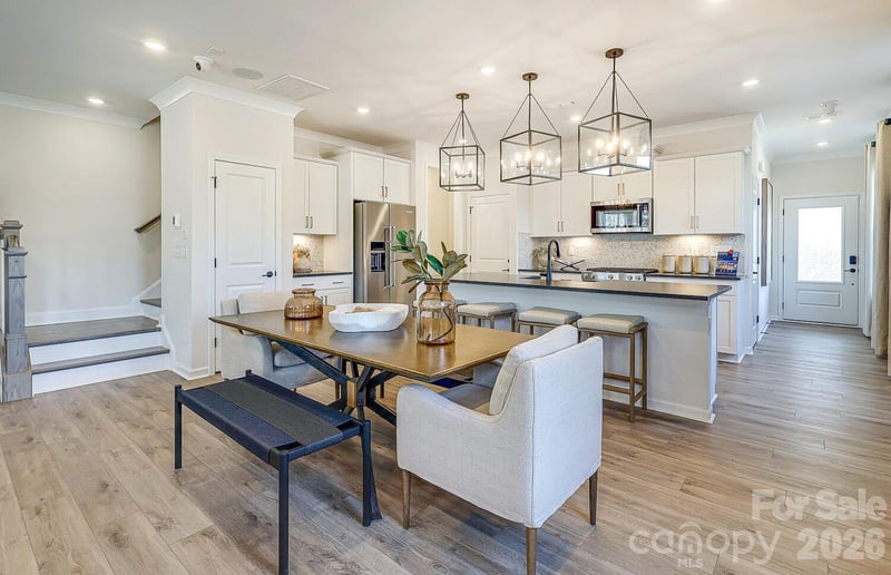 2015 Bayou Trace Dr, Charlotte, NC 28262