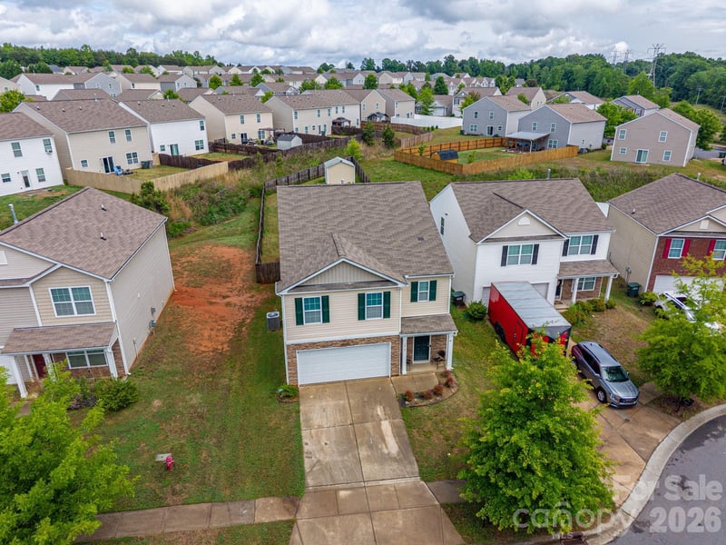 2818 Easton Knoll Dr, Dallas, NC 28034