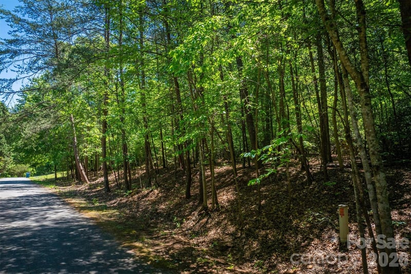 3835 Oak Dr, Valdese, NC 28690