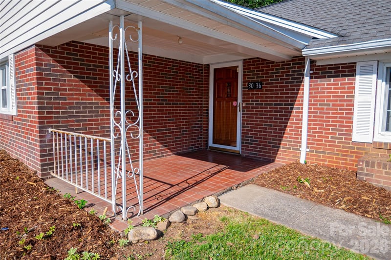 3036 Flat Gap Rd, Valdese, NC 28690