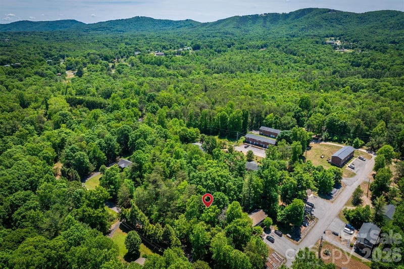 3843 Oak Dr, Valdese, NC 28690