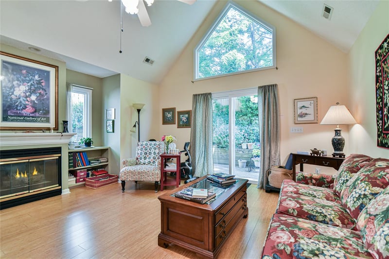 13 Silver Pl, Black Mountain, NC 28711