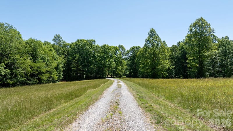 4659 Dysartsville Rd, Morganton, NC 28655