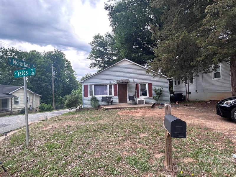 317 Yates St, Gastonia, NC 28052