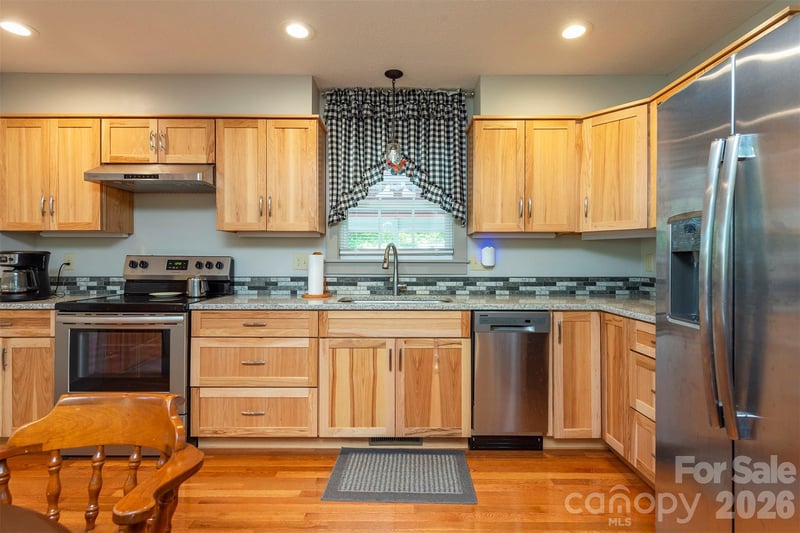 3 Shytle Ln, Fletcher, NC 28732