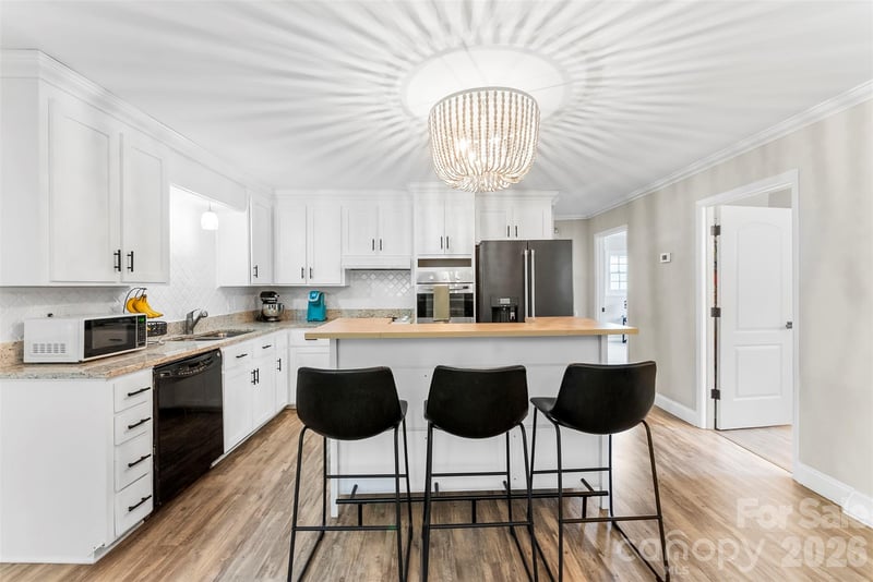 8519 Franklin St, Mount Pleasant, NC 28124