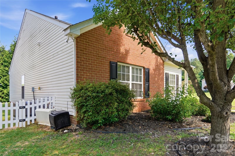 1912 Beckwith Ln, Waxhaw, NC 28173