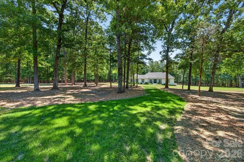 11100 Tara Oaks Dr, Mint Hill, NC 28227