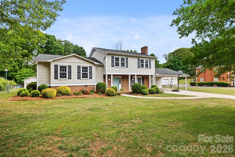 2417 Rosemond Cir, Gastonia, NC 28056