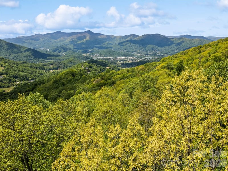 0000 Presidential Dr #58/PH 2-A, Waynesville, NC 28786