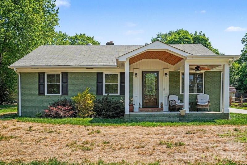 707 Spring St, Concord, NC 28025