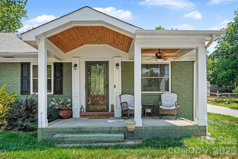 707 Spring St, Concord, NC 28025