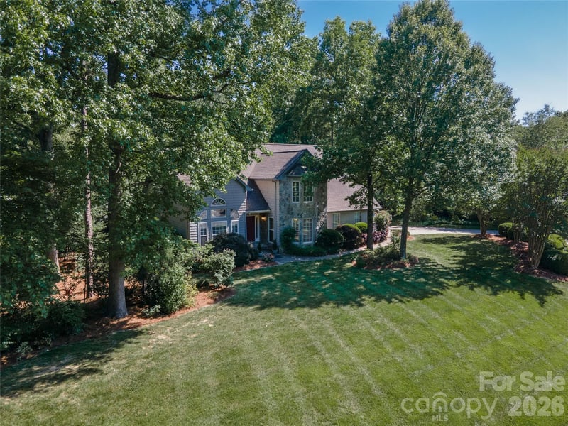 21121 Blakely Shores Dr, Cornelius, NC 28031