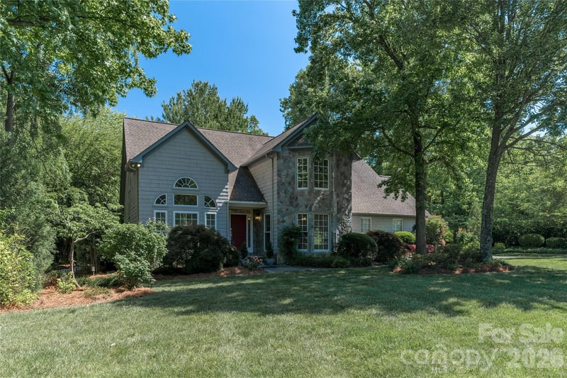 21121 Blakely Shores Dr, Cornelius, NC 28031