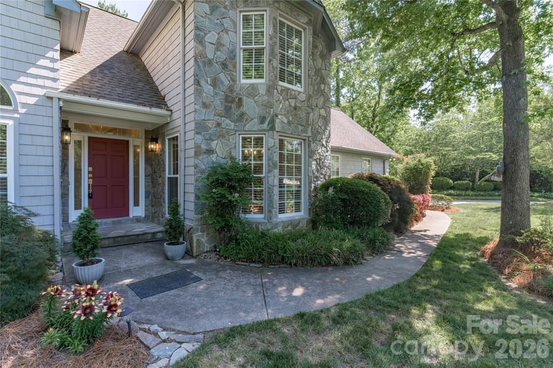 21121 Blakely Shores Dr, Cornelius, NC 28031