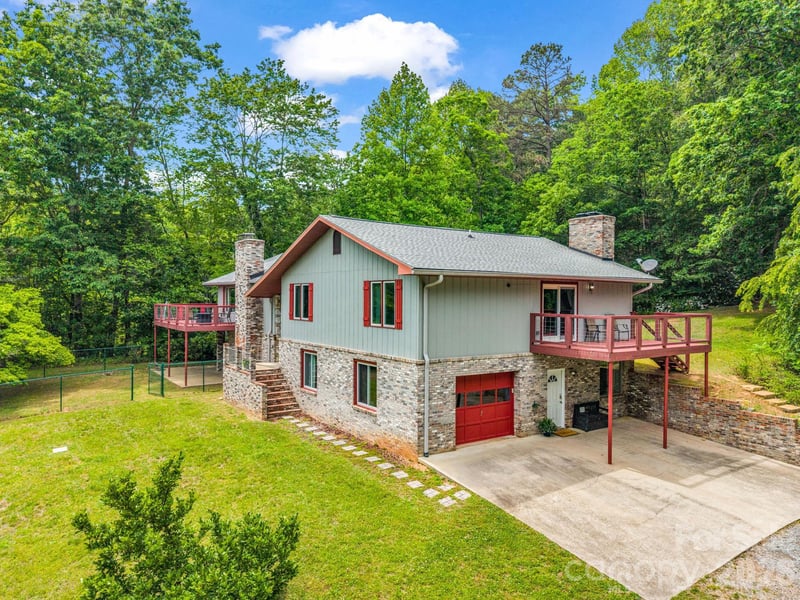 656 Cashiers Valley Rd, Brevard, NC 28712