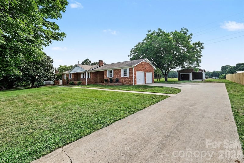 16924 Knoxwood Dr, Huntersville, NC 28078