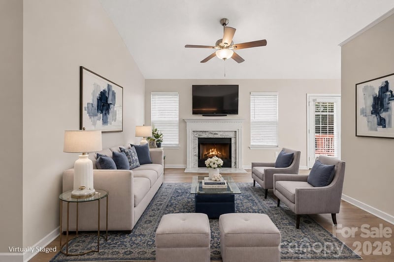 5463 Realtree Ln, Charlotte, NC 28214