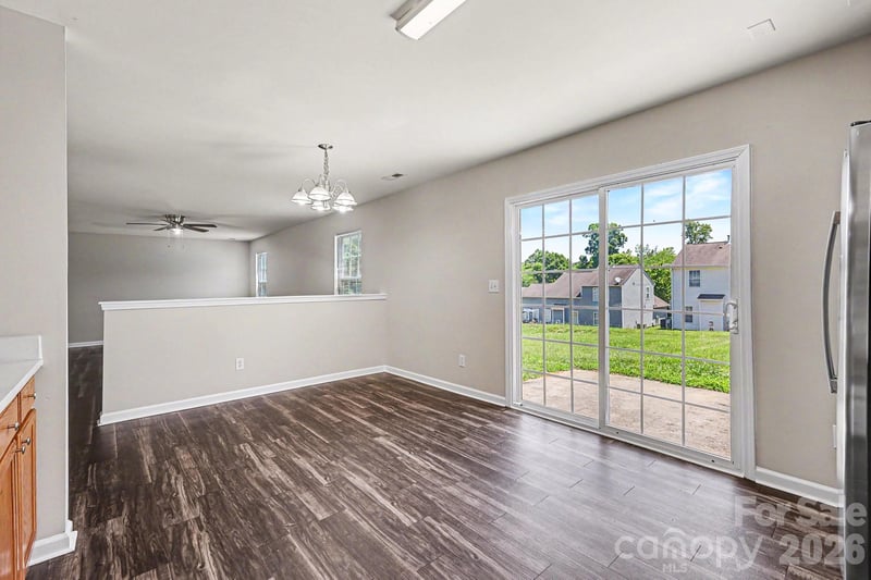 10419 Sparrow Springs Ln, Charlotte, NC 28214