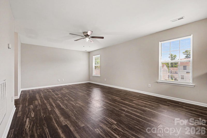 10419 Sparrow Springs Ln, Charlotte, NC 28214