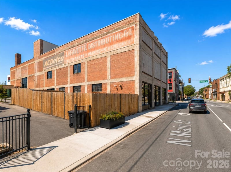 633 Liberty St, Winston Salem, NC 27101