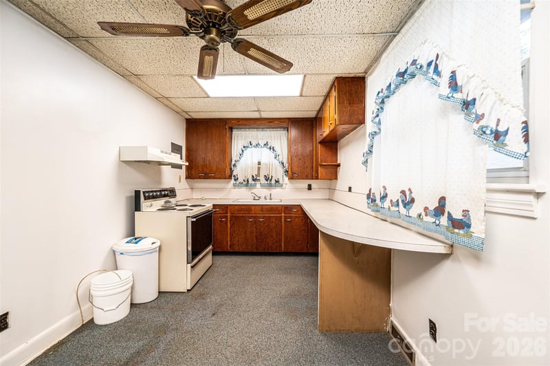 408 Us Hwy 70a E Hw, Hildebran, NC 28637