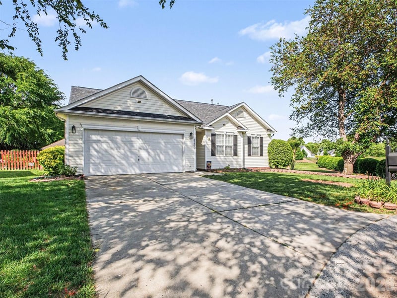 2260 Shumard Cir, Indian Trail, NC 28079
