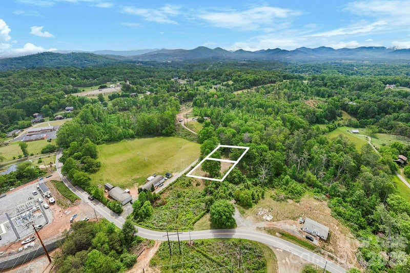 99999 Wild Goose Way #2R, Asheville, NC 28804