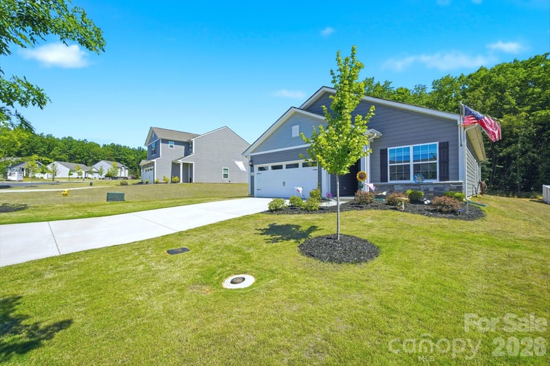 124 Sina St, Troutman, NC 28166